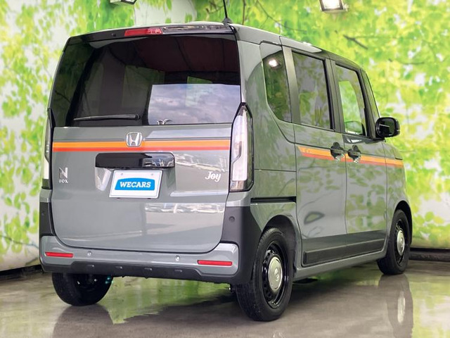 N-BOXジョイ 2トーン