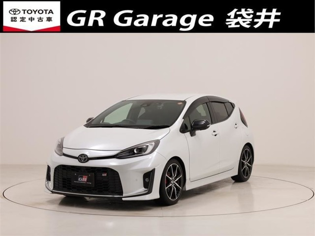 アクア1.5 GRスポーツ