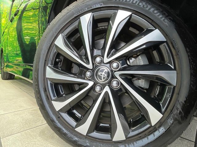 �y�O���[�h��p����17�C���`�A���~�z�C�[���z�f�U�C�����̍��������A���~�z�C�[���𑕒����Ă���܂��B�e��ЊO�A���~�z�C�[����A�X�^�b�h���X�^�C�����戵�����Ă���܂��B���񂲑��k����������