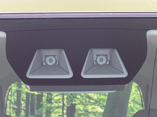 �y�X�}�[�g�A�V�X�g�z���s���ɑO���̎ԗ�����F�����A�Փ˂������Ȏ��͌x��ƃu���[�L�ŏՓˉ���Ɣ�Q�y�����A�V�X�g�B�����S�Ƀh���C�u�����y���݂��������܂��B