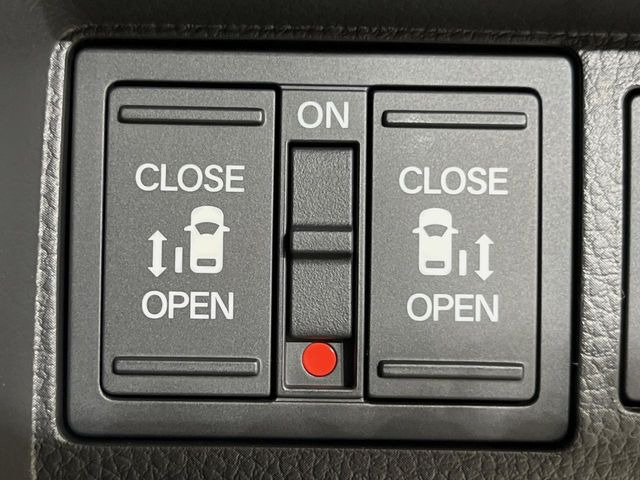 �y�����p���[�X���C�h�h�A�z�X�}�[�g�L�[��^�]�Ȃ̃X�C�b�`�Ō�ȗ����X���C�h�h�A�̊J���\���d��������͂����ăh�A���J����K�v�������A�����Ȃ��q�l�ł��ȒP�ɊJ���߂ł����K�ł���