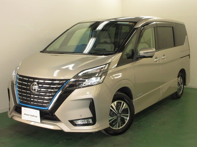 セレナ1.2 e-POWER ハイウェイスターV