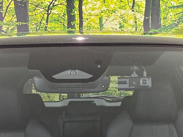 �y�g���^�Z�[�t�e�B�Z���X�z���s���ɑO���̎ԗ�����F�����A�Փ˂������Ȏ��͌x��ƃu���[�L�ŏՓˉ���Ɣ�Q�y�����A�V�X�g�B�����S�Ƀh���C�u�����y���݂��������܂��B