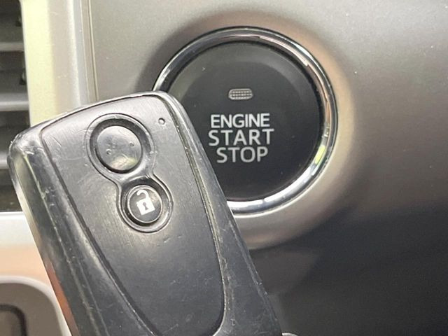 �y�L�[�t���[�V�X�e���z�J�o����|�P�b�g�ɓ��ꂽ�܂܂ł��h�A�̎{���E�������\�ȃX�}�[�g�L�[�𑕔��B�G���W���̃I���E�I�t�����J�M�����o���K�v����������Ƃ��Ă��֗��ł���