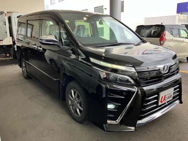 ヴォクシー2.0 ZS 煌II 4WD