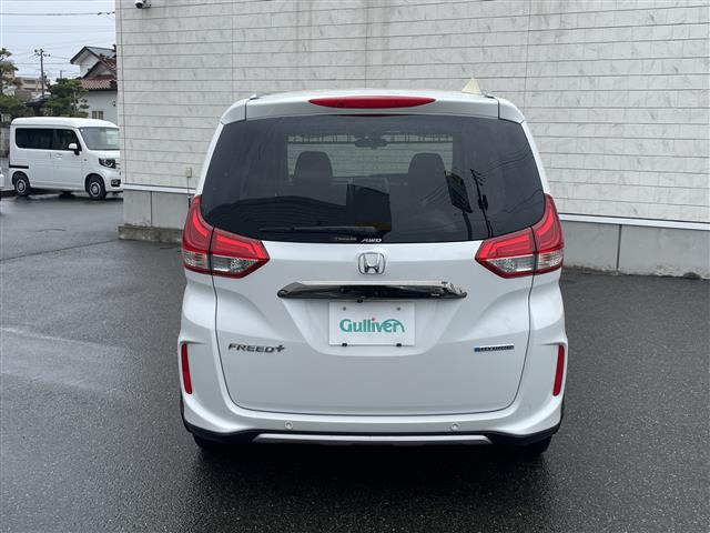 フリード+1.5 ハイブリッド クロスター ホンダセンシング 4WD
