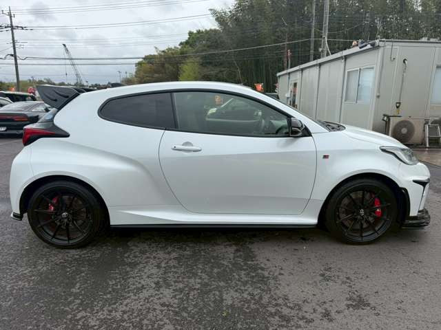 ���X�݌ɂ͊O���A�����N���[�j���O��ɓW�����A�����Ď��̏C�����̗L���A���[�^�[��������̗L������O�ҋ@�ւɂ�錟����S����{���Ă���܂��B�Ԍ��A�����A����h�������ЂőΉ��ł��܂��̂ł����S���������B