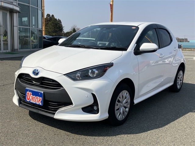 ヤリス1.5 ハイブリッド X E-Four 4WD