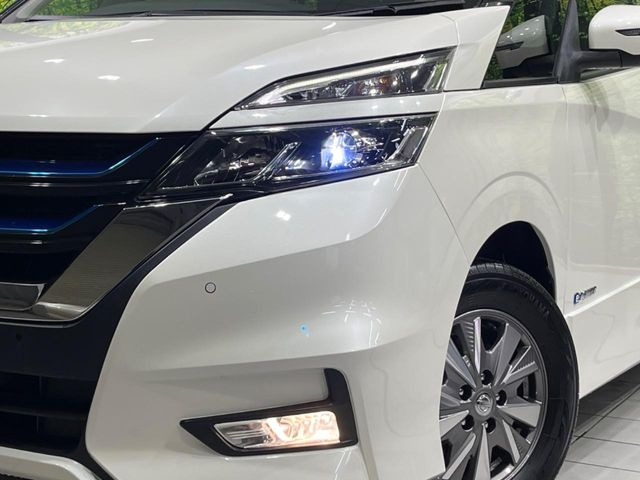 �yLED�w�b�h���C�g�z���V����ԑ��s�����ǍD�Ȏ��E���m�ۂ����S���ĉ^�]�ł��鍂�P�xLED�w�b�h���C�g�𑕔�!�_�����x�������A����d�͂��}�����Ă��܂��B