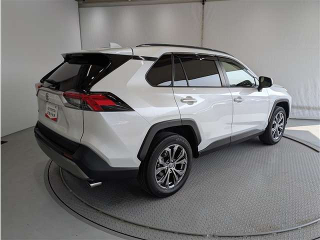 RAV4