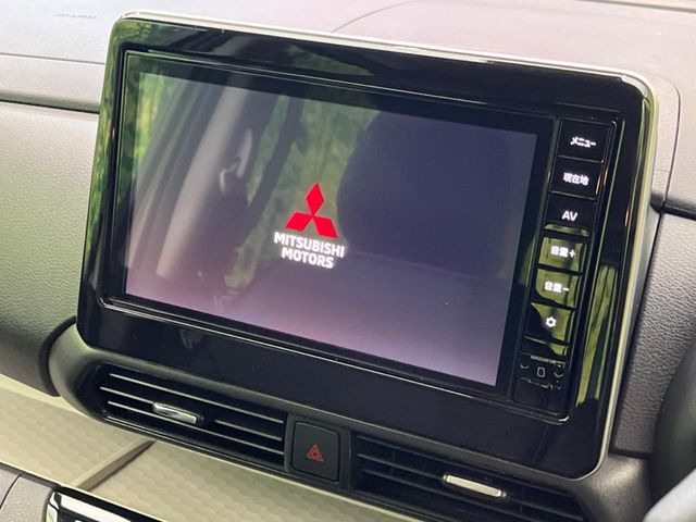 �y�����i�r�z�l�C�̏����i�r�𑕔����Ă���܂��B�i�r�̎g���₷���͂������A�I�[�f�B�I�@�\���[��!�L�����v�◷�s�͂������A�ʋ΂┃�����ȂǕ��i�̃h���C�u���y�����Ȃ�͂���