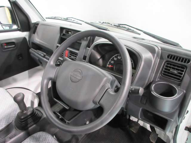 クリッパートラックDX 4WD