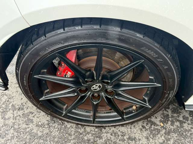 �C�ɂȂ邨�Ԃ�����܂�����E�̓d�b�ԍ����璼�ڂ��X�ɂ��₢���킹���������B�x�����@����ԗ����A��Ԃ܂łȂ�ł������������Ē����܂��B�X�^�b�t�ꓯ���A�����҂����Ă���܂��B