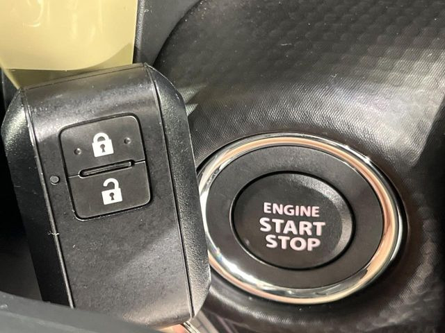 �y�L�[���X�X�^�[�g�V�X�e���z�J�o����|�P�b�g�ɓ��ꂽ�܂܂ł��h�A�̎{���E�������\�ȃX�}�[�g�L�[�𑕔��B�G���W���̃I���E�I�t�����J�M�����o���K�v����������Ƃ��Ă��֗��ł���