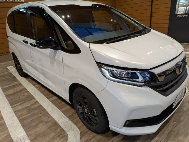 フリード1.5 ハイブリッド G