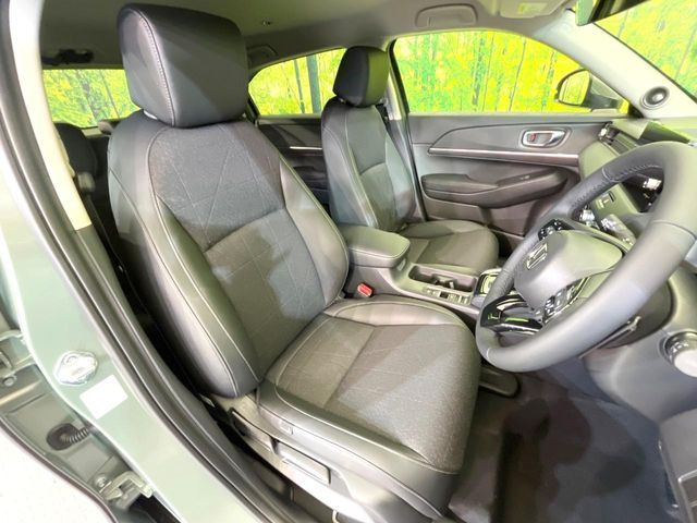 �y�n�[�t���U�[�V�[�g�z�������ƍ���S�n�𗼗������l�C�̃V�[�g���w�ʁE���ʂ̃t�@�u���b�N�f�ނ́A�ʋC���̗ǂ��⊊��ɂ����ɗD��Ă��܂��B�C���╞���ɍ��E���ꂸ���K�ɂ���肢�������܂��B