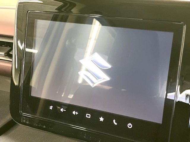 【純正ナビ】人気の純正ナビを装備。オーディオ機能も充実しており、Bluetooth接続すればお持ちのスマホやMP3プレイヤーの音楽を再生可能!毎日の運転がさらに楽しくなります!!