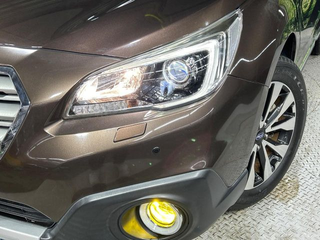 �yLED�w�b�h���C�g�z���V����ԑ��s�����ǍD�Ȏ��E���m�ۂ����S���ĉ^�]�ł��鍂�P�xLED�w�b�h���C�g�𑕔�!�_�����x�������A����d�͂��}�����Ă��܂��B