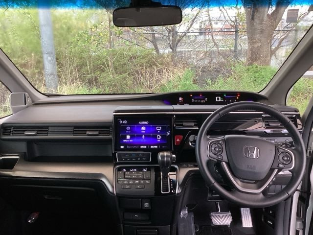 ステップワゴン1.5 スパーダ クールスピリット ホンダ センシング ブラックスタイル