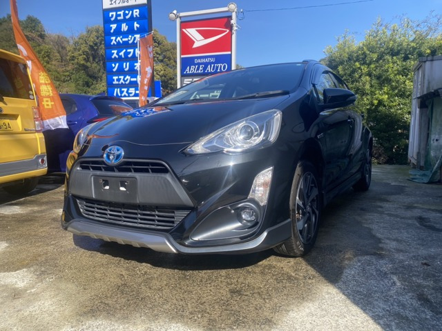 アクア1.5 X-URBAN ソリッド