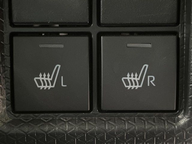 �y�V�[�g�q�[�^�[�z�������ɏd�󂷂�V�[�g�q�[�^�[!�G�A�R����葁�����܂��Ă����̂Ŋ�����̐l�����S�ł��ˁ�G�A�R���̉����͊������邩����A�Ƃ������ɂ����������߂ł��B