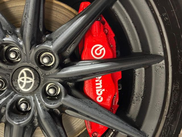 �y�u�����{���L�����p�[�z�n�C�p���[�ԗ��ɂ͋��͂ȃu���[�L���K�{!���E�̃X�[�p�[�J�[�ɂ��̗p�����C�^���A�̍������[�J�[�u�u�����{�v�𑕒�!�F�N�₩�ȃL�����p�[���X�|�[�e�B�Ȉ�ۂ��������Ă܂���