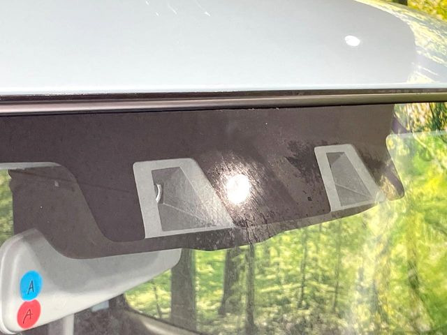 �y�f���A���J�����u���[�L�T�|�[�g�z���s���ɑO���̎ԗ�����F�����A�Փ˂������Ȏ��͌x��ƃu���[�L�ŏՓˉ���Ɣ�Q�y�����A�V�X�g�B�����S�Ƀh���C�u�����y���݂��������܂��B