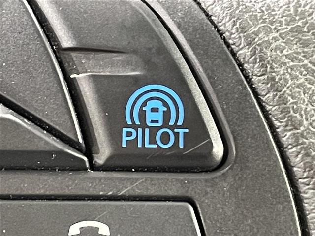 セレナ1.2 e-POWER ハイウェイスターV