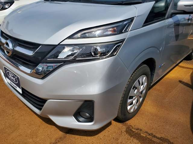 セレナ2.0 X Vセレクション