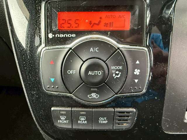 �C�ɂȂ邨�Ԃ�����܂�����E�̓d�b�ԍ����璼�ڂ��X�ɂ��₢���킹���������B�x�����@����ԗ����A��Ԃ܂łȂ�ł������������Ē����܂��B�X�^�b�t�ꓯ���A�����҂����Ă���܂��B