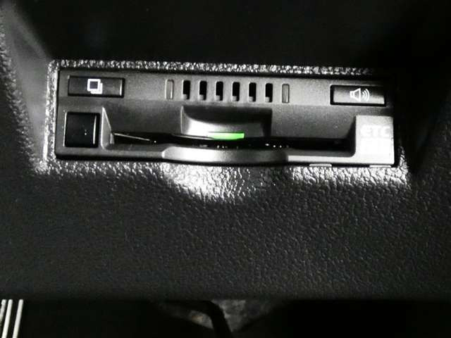 プリウス1.8 A ツーリングセレクション