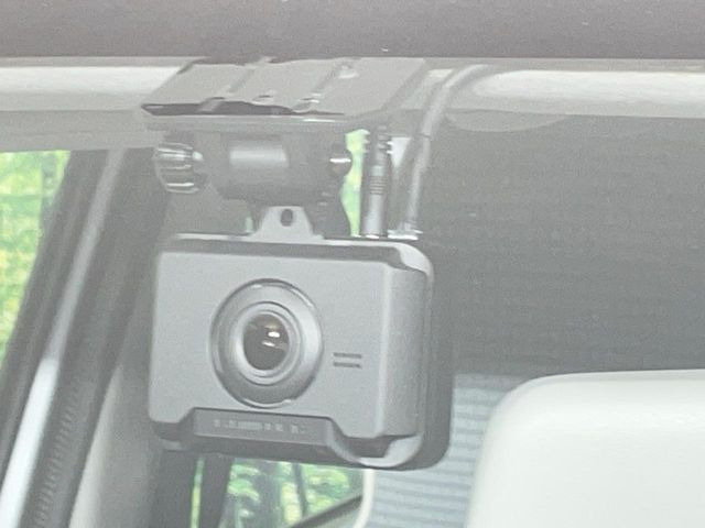 �y�h���C�u���R�[�_�[�z�h���C�u���R�[�_�[����!���s���͂������A������^�]�⎖�̂ɑ��������ہA�f���ŋL�^���A����̃��X�N�ɔ����܂��B���L�^�pSD�J�[�h�͂��q�l�����g�ł��������������K�v������܂��B