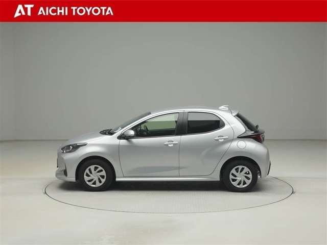 ヤリス1.5 ハイブリッド X