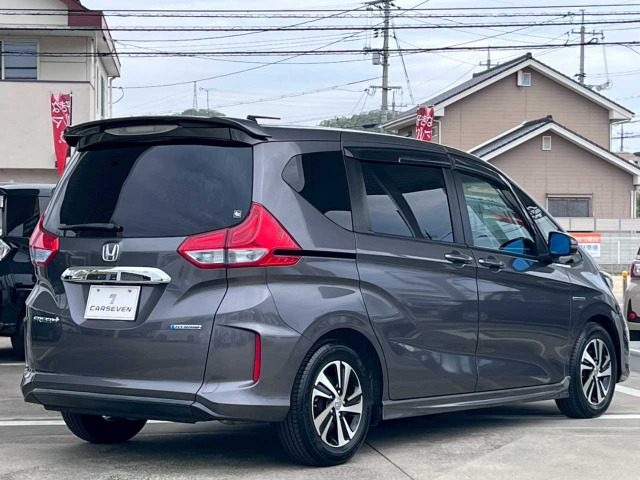 フリード+1.5 ハイブリッド EX