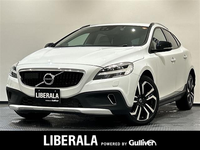 V40クロスカントリーD4 ダイナミック エディション ディーゼル