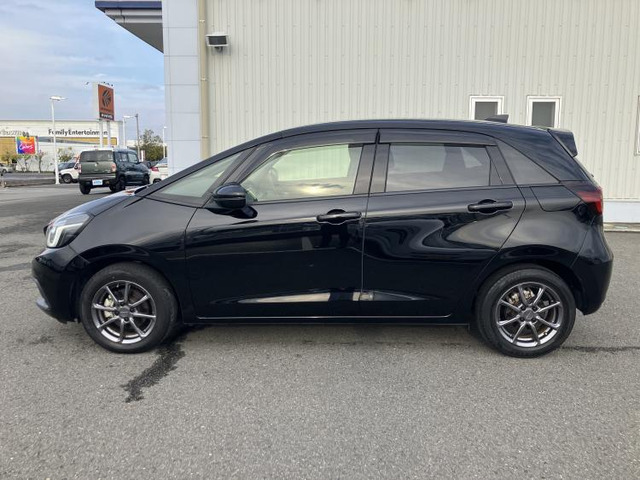 フィット1.3 ベーシック