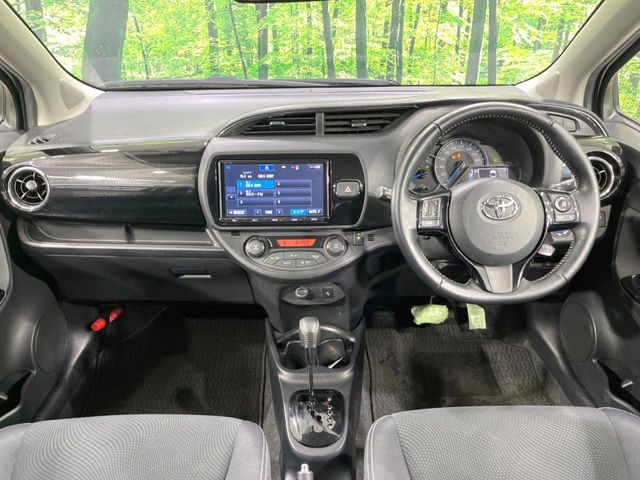 ヴィッツ1.5 ハイブリッド U