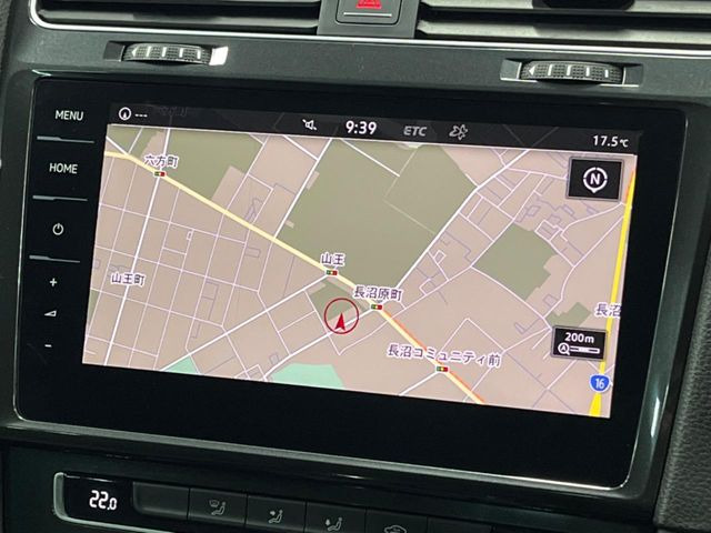 �������i�r:��̊��̂���i�r�́A����������ԓ������o���Ă���܂��B�I�[�f�B�I�@�\���[�����Ă���܂��̂ŁA�^�]�����y���߂܂���