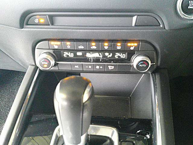 CX-52.5 25S Lパッケージ