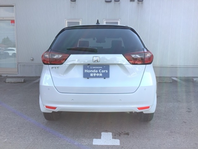 フィット1.5 ホーム 4WD