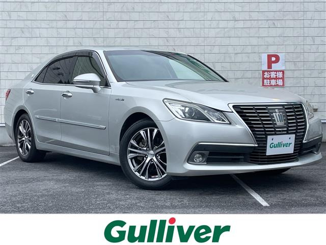 クラウンハイブリッド 2.5 ロイヤルサルーン