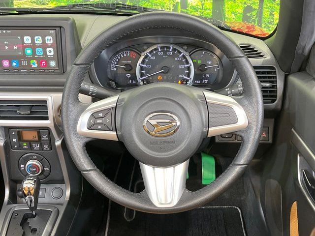 �y�����v�����X�e�A�����O�z�㎿�Ȋv���g�p���邱�ƂŁA��ɂ����������݂ƂĂ��^�]���₷���n���h���ł���