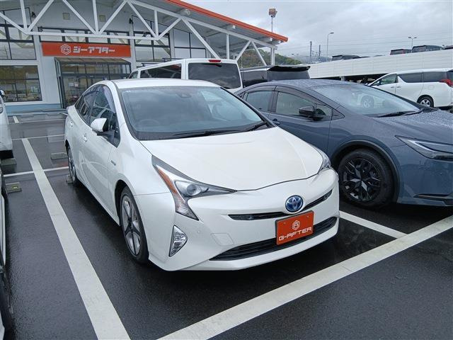 プリウス1.8 A プレミアム ツーリングセレクション