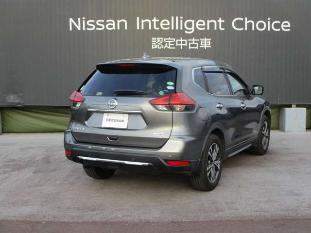 エクストレイル2.0 20Xi