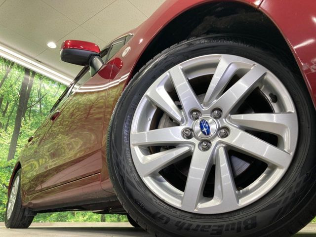 �y����16�C���`�A���~�z�C�[���z�O�ςɃ}�b�`���������A���~�z�C�[���𑕒����Ă���܂��B�e��ЊO�A���~�z�C�[����A�X�^�b�h���X�^�C�����戵�����Ă���܂��B���񂲑��k����������