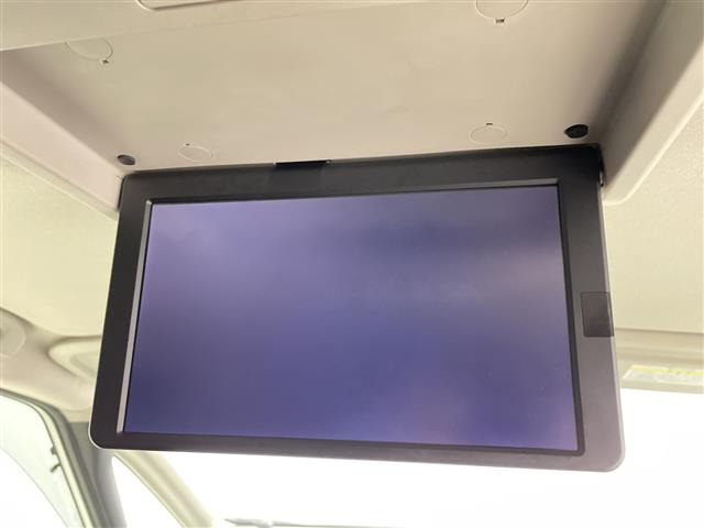 セレナ1.2 e-POWER ハイウェイスターV