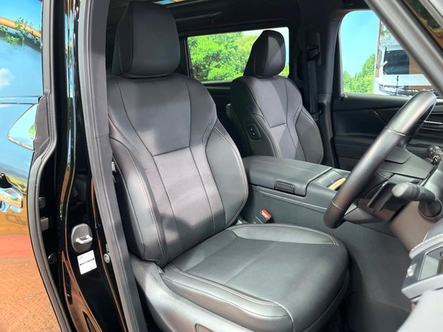 �y���烌�U�[�V�[�g�z����̂ӂ���肪�e�ՂŃ����e�i���X�����ȒP�ȁA�@�\���ɗD��鍇����v���̗p�����㎿�ȃV�[�g�ł��B����S�n���悭�A���������ӂ��S�n�ǂ��ԓ���Ԃ����o���Ă���܂��B