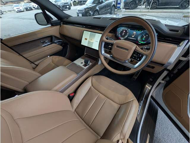 レンジローバーHSE 3.0L P550e スタンダードホイールベース 4WD