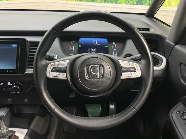 �y�X�e�A�����O�X�C�b�`�z�^�]���A�O������ڐ������炷���ƂȂ��A�I�[�f�B�I���̑��삪�\�ȕ֗��@�\!���S&���K�ȃh���C�u�����o���Ă���܂���