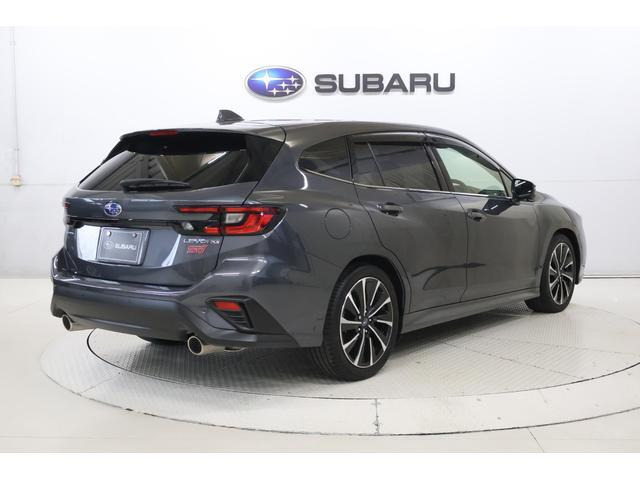 レヴォーグ1.8 STI スポーツ EX 4WD